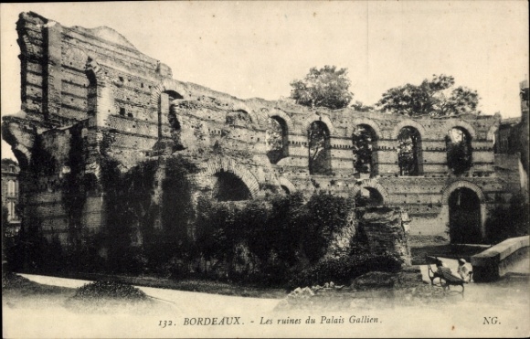 Ak Bordeaux Gironde, ruïnes van het Palais Gallien, site,