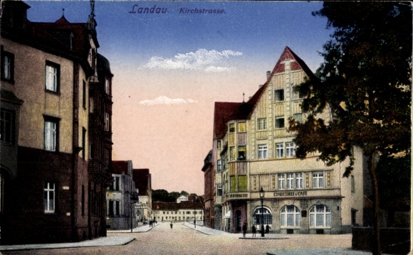 Postcard Landau id Pfalz, view of the pastry shop in Kirchstraße