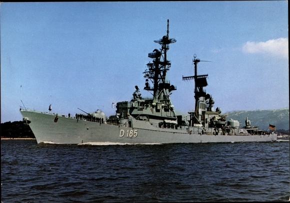PC German warship, Lütjens, D 185, missile destroyer, German Navy