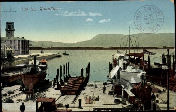 Haven van Gibraltar, uitzicht, schepen