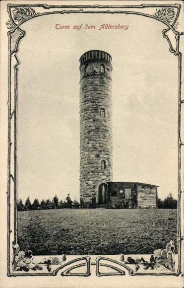 KP Schleusingen w Turyngii, Adlersberg, wieża na historycznej architekturze, natura, ludzie