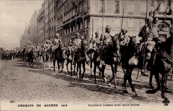 CPA La Guerre 1914, Cavaliers Indias with leurs lances