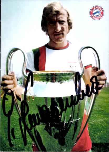 Autograph card footballer Georg Katsche Schwarzenbeck, FC Bavaria Munich, autograph