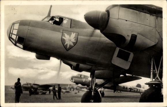 Postcard German Air Force, Fighter Squadron Dornier Do 17, Coat of Arms Fighter Squadron 51 Edelweiss