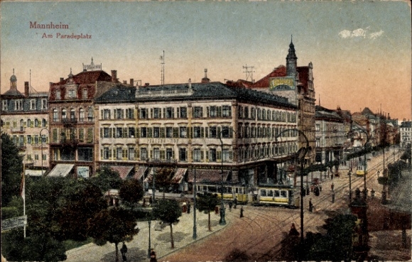 Postcard Mannheim in Baden, Am Paradeplatz, street view, building, tram