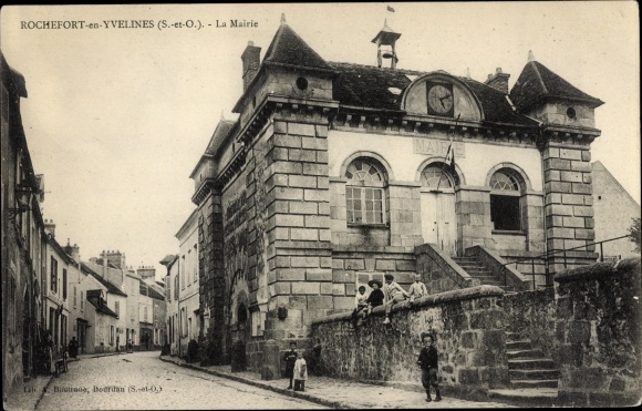 Postcard Rochefort en Yvelines, Town Hall