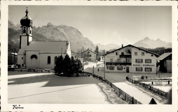 Postcard Krün in Upper Bavaria, general view, church