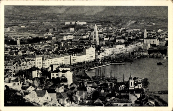 KP Split Chorwacja, widok z lotu ptaka na miasto, widok na port