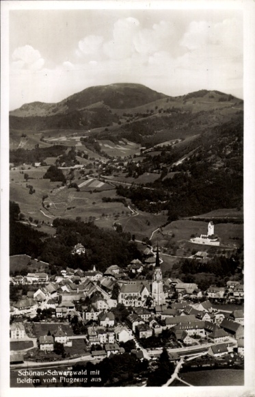 Ak Schönau Schwarzwald, Fliegeraufnahme mit Belchen