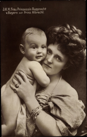 Postcard Princess Rupprecht of Bavaria with Prince Albrecht, portrait