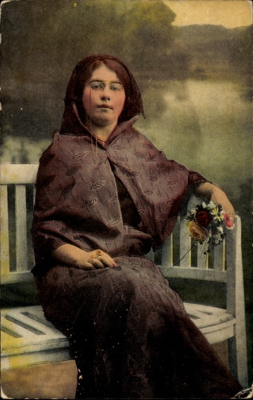 Postcard Greece, Lady of the Turkish Aristocracy