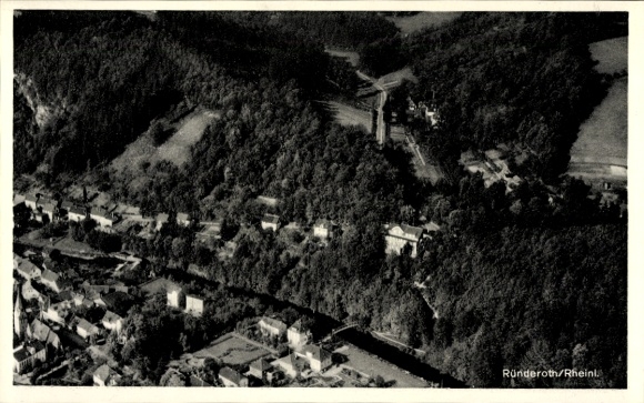 Ak Ründeroth Engelskirchen im Oberbergischen Kreis, Fliegeraufnahme