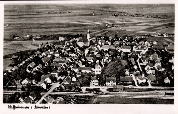 Ak Pfaffenhausen in Oberschwaben Unterallgäu, Fliegeraufnahme