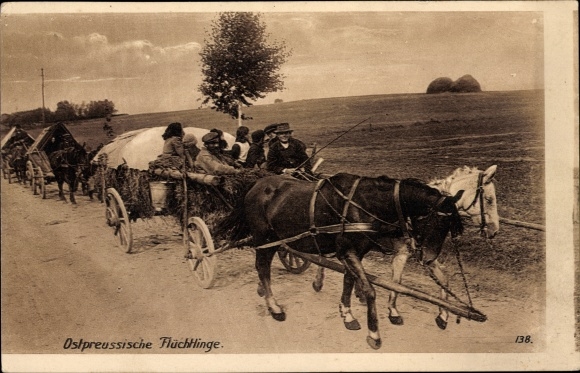 PC East Prussia, East Prussian refugees, horse carts, I. WK, Ostpreußenhilfe