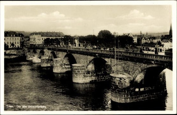 10 old PCs Trier, various views