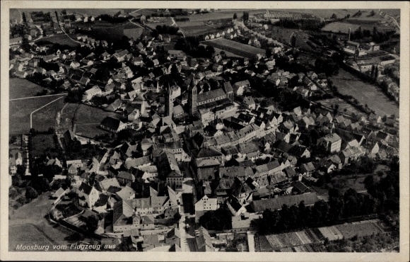 PC Moosburg an der Isar in the district of Freising, aerial photograph, view of the town and church