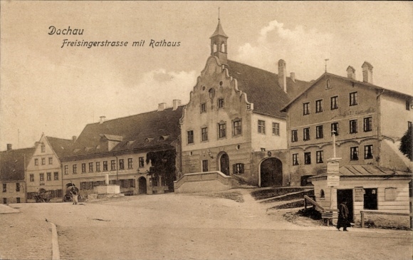 KP Dachau w Górnej Bawarii, Freisingerstraße, Ratusz