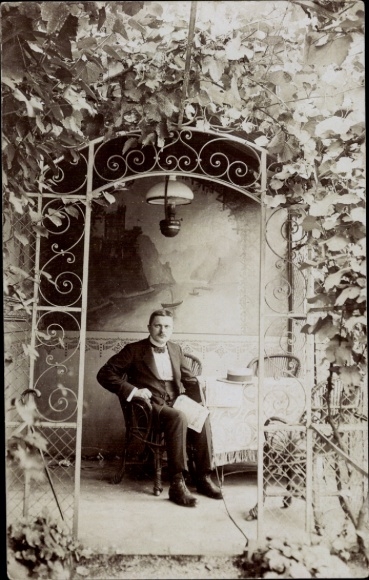 Postcard Schifferstadt in the Palatinate, man in a suit