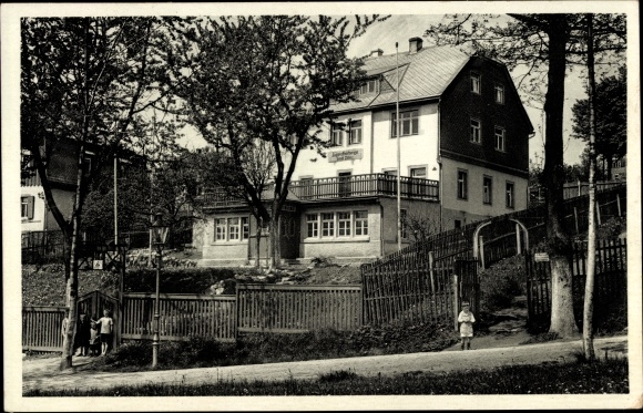 Postcard Zöblitz Marienberg in the Ore Mountains of Saxony, youth hostel DJH, children