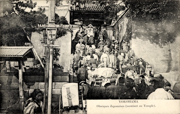 Ak Yokohama Präf. Kanagawa Japan, Obseques Japonaises, Montant au Temple