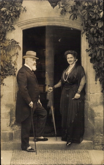 Foto Ak König Wilhelm II. von Württemberg, Gemahlin, Portrait