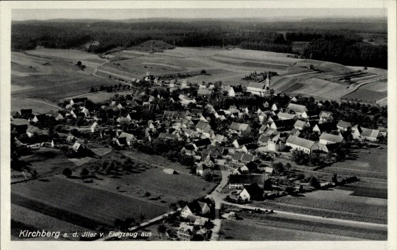 Postcard Kirchberg in Saxony, aerial view of houses, landscape, no people