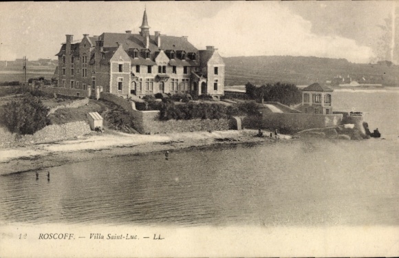 PC Roscoff Finistère, Villa Saint-Luc, water, building, hill