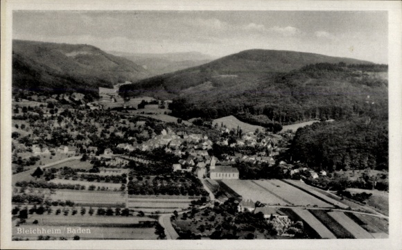 Ak Bleichheim in Baden Herbolzheim im Breisgau Schwarzwald, Fliegeraufnahme