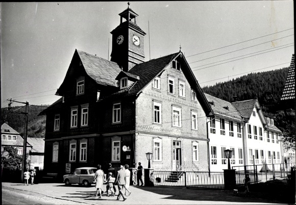 zdjęcie Unterweißbach Turyngia, szkoła