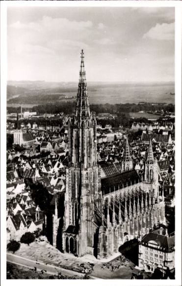 Postcard Ulm on the Danube, Ulm Minster, high peak, architecture, city view