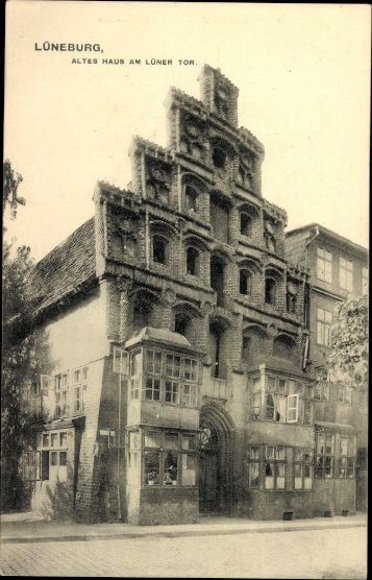 11 old PCs Lüneburg, various views, architectural views