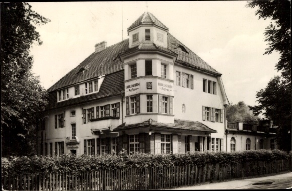 Ak Templin in der Uckermark, FDGB-Erholungsheim Aufbau, historische Architektur, schwarz-weiß