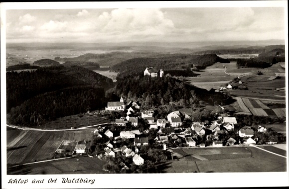 Postcard Waldburg in Württemberg, Panorama, Waldburg Castle