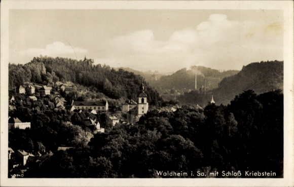 Picture of Waldheim in Saxony, city view, Kriebstein Castle, trees, houses, clouds