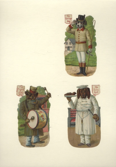 3 pieski waflowe w ludzkim ubraniu, każdy o wymiarach ok. 11 x 6 cm
