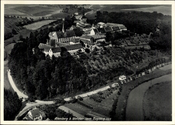 Postcard Solms an der Lahn Hesse, Princely Estate Kloster Altenberg near Wetzlar, aerial photograph from A