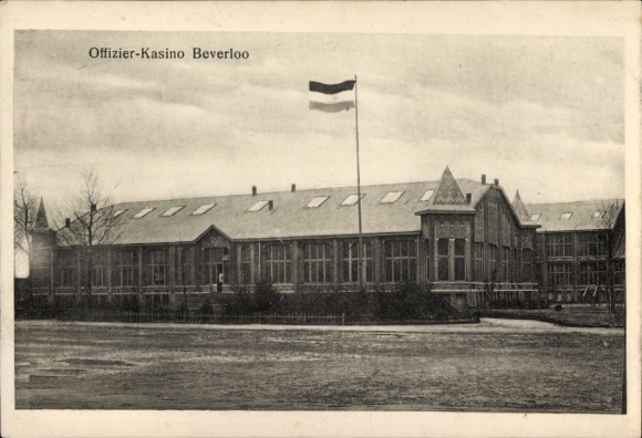 Ak Beverloo Beverlo Beringen Vlaanderen Limburg, Officierscasino, Duitse soldatenwoning