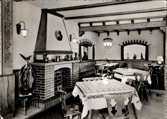 Postcard Isenbügel Heiligenhaus in the Ruhr area, view into the Karrenberg house