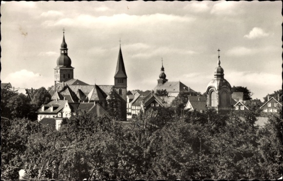 Postcard Radevormwald Bergisches Land, View of the mountain town with many towers