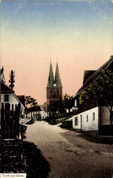 Ak Göda in Oberlausitz, kerktoren, huizen, straat, landelijk landschap, uitzicht op de toren