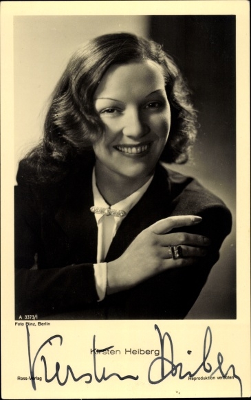 Postcard actress Kirsten Heiberg, portrait, Ross 3373/1, autograph