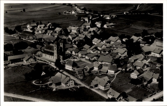 Postcard Altenstadt in Upper Bavaria, aerial photograph of Altenstadt, many houses, green areas, church