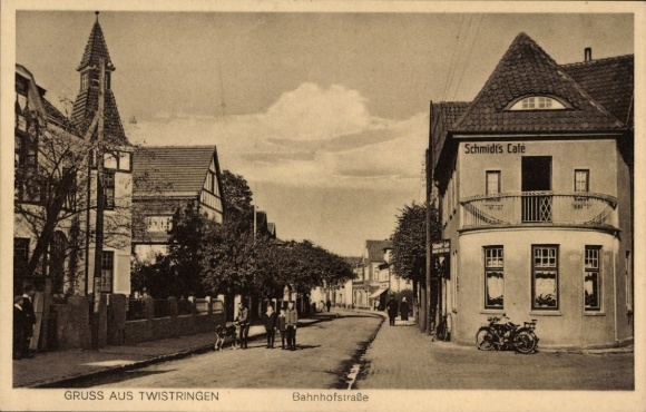 Postcard Twistringen Lower Saxony, Bahnhofstraße, Schmidts Café