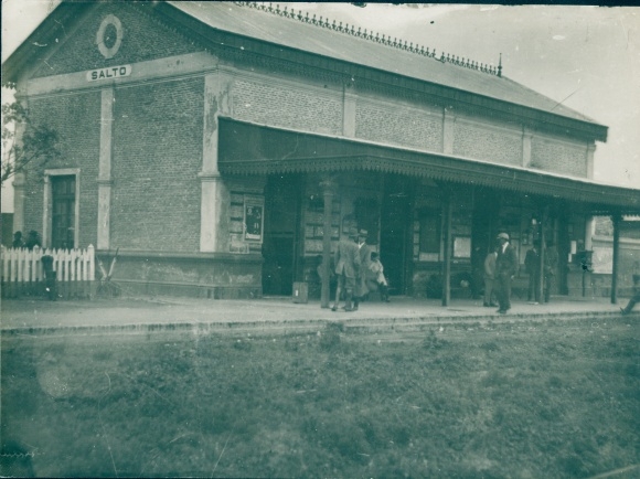 Foto Salto Argentina, Estación, treinstation