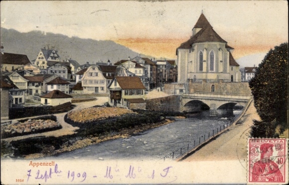 Ak Appenzell Stadt Kanton Innerrhoden, Stadtansicht mit Kirche, Fluss, Häusern, Berge im Hintergr