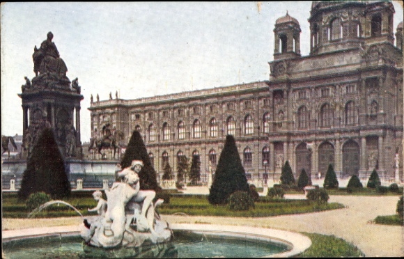 Postcard Vienna 1 Innere Stadt, Empress Maria Theresa Monument, State Museum, Fountain, Statue