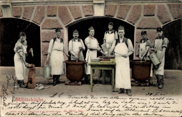 Postcard Switzerland, military kitchen, soldiers