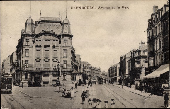 KP Luxembourg, Avenue de la Gare, tramwaj 6, hotel