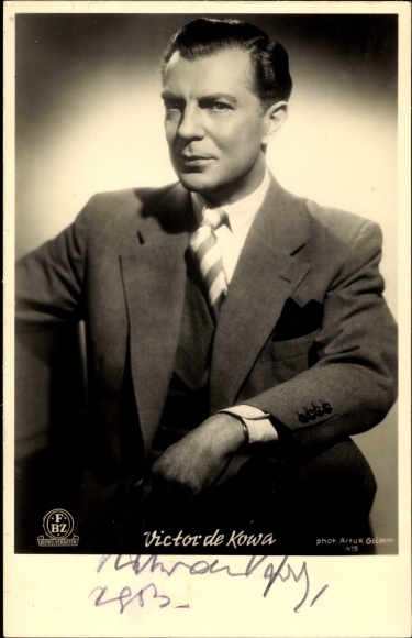 Postcard actor Victor de Kowa, portrait, autograph, suit, FBZ Verlag