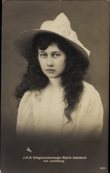 Ak Erbgroßherzogin Marie Adelheid von Luxemburg, Portrait